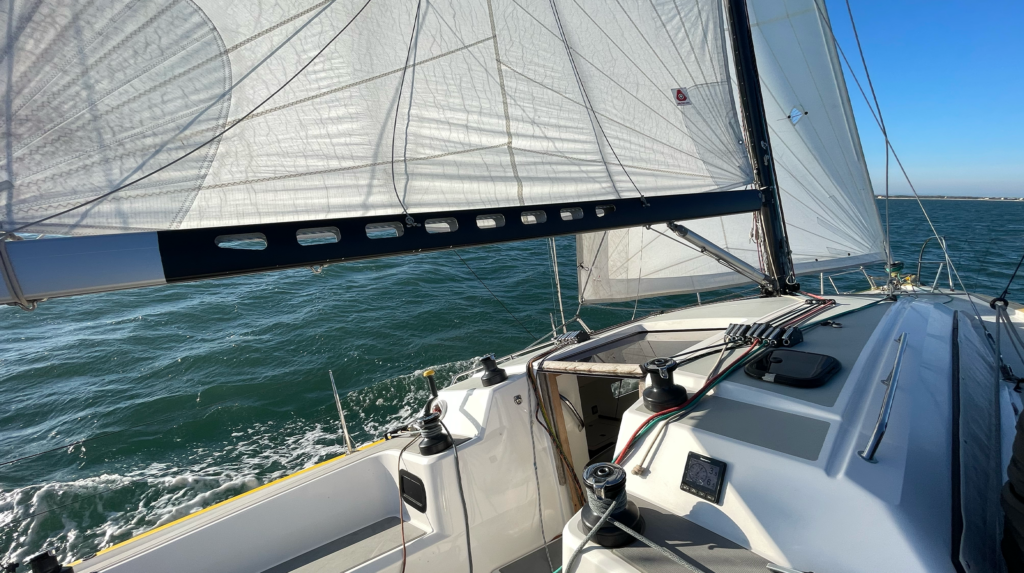 voile de bateau d'occasion